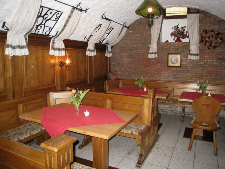 טובינגן Hotel Barbarina מראה חיצוני תמונה