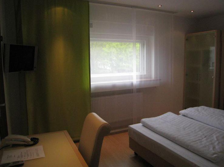 טובינגן Hotel Barbarina מראה חיצוני תמונה