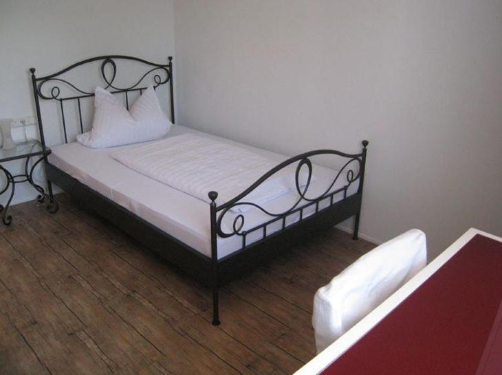 טובינגן Hotel Barbarina חדר תמונה
